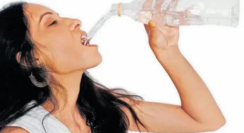 Mengapa Water Weight Bisa Menaikkan Berat Badan?