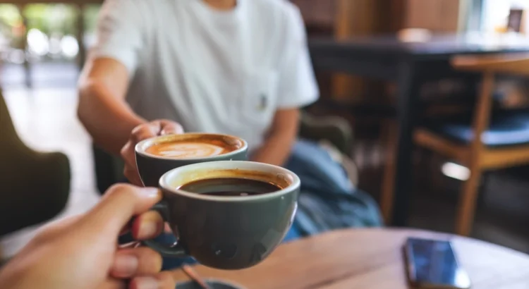 minum kopi