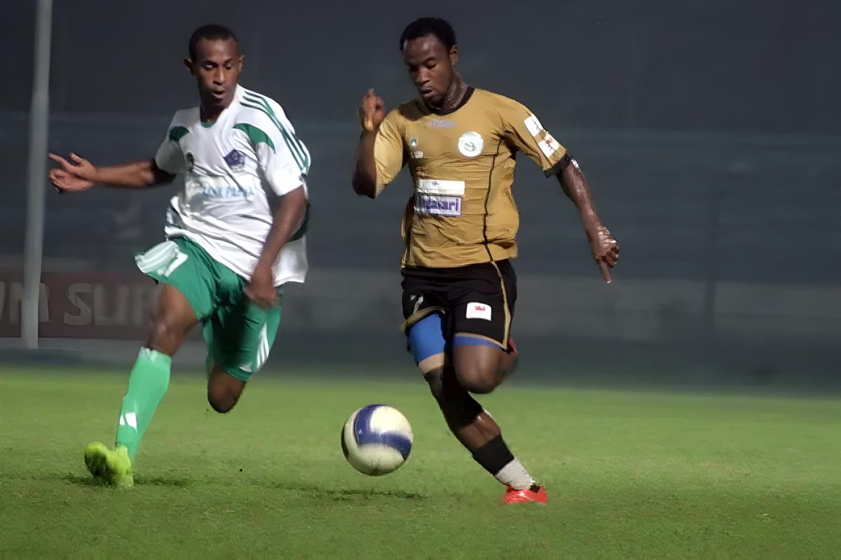 mantan pemain persebaya