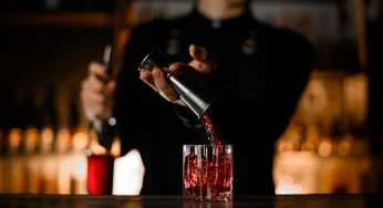 Konsumsi Alkohol Bisa Mengacaukan Fungsi Otak, Benarkah?